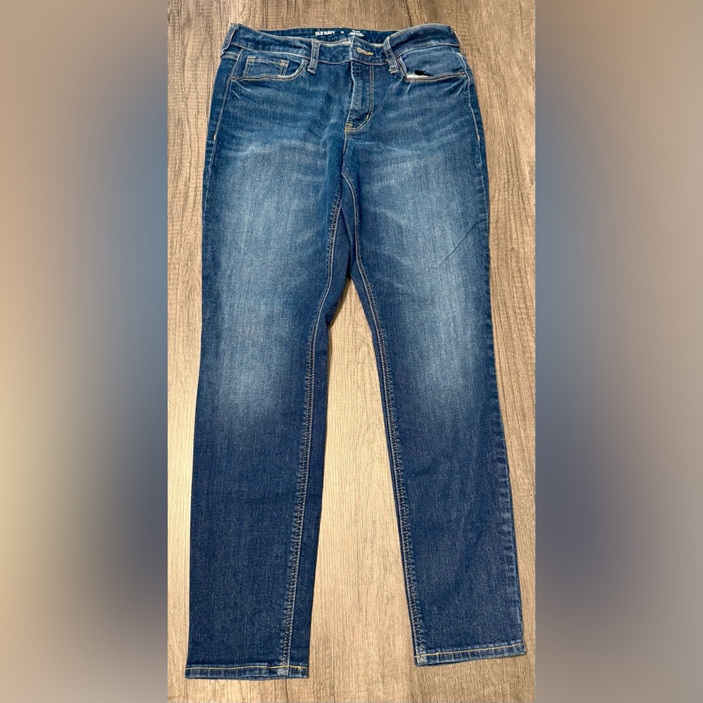 Old Navy Mid-Rise Rockstar Super Skinny Size 10 Women’s Jeans